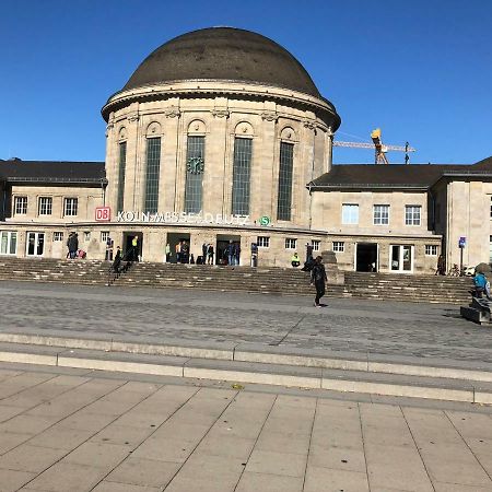 City Luxus Appartement Naehe Koeln Messe - Lanxess Arena Dış mekan fotoğraf