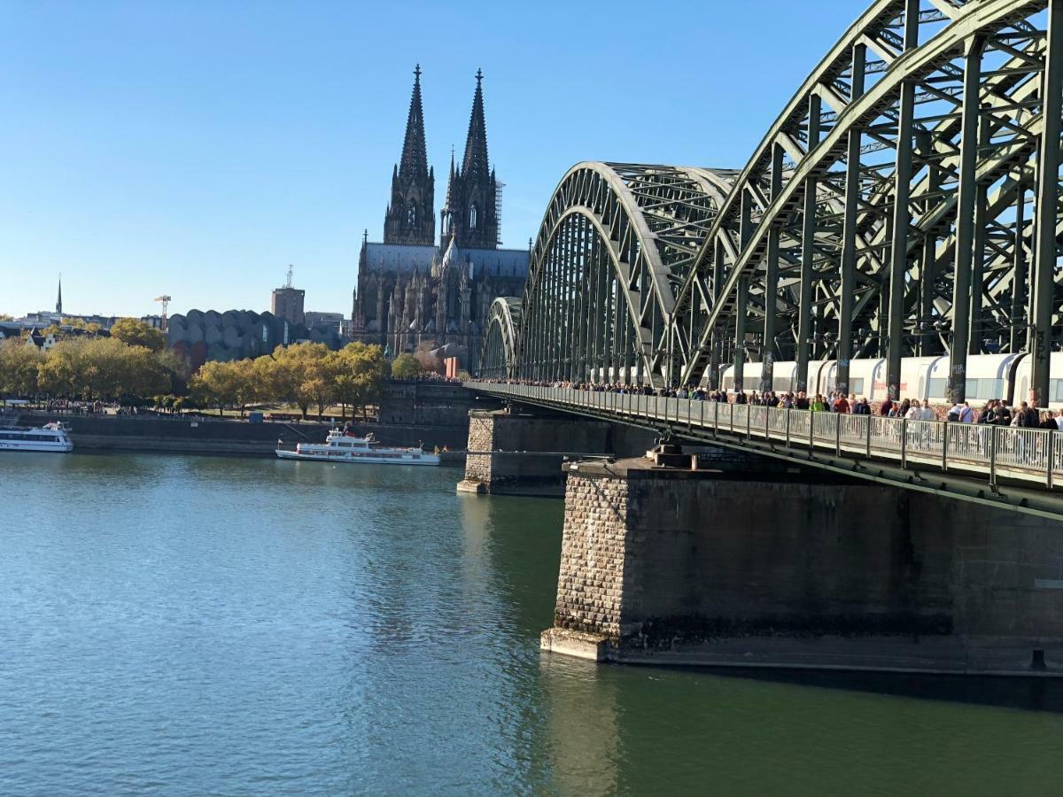 City Luxus Appartement Naehe Koeln Messe - Lanxess Arena Dış mekan fotoğraf